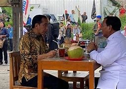 Jokowi Dan Prabowo Makan Bakso